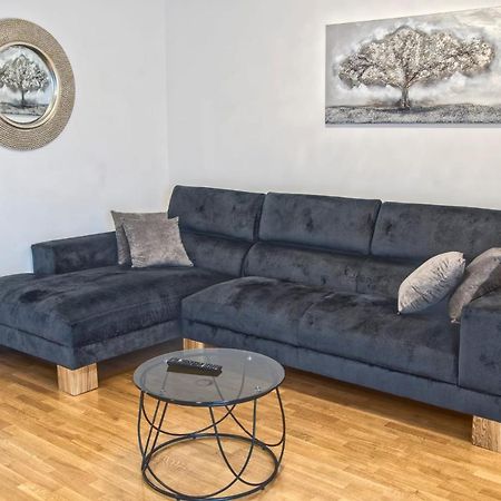 Urbana Villa Four Season Zagreb Bagian luar foto